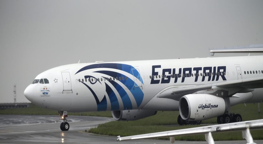 BUSCAS: Empresa internacional irá procurar caixas-pretas do avião da Egyptair