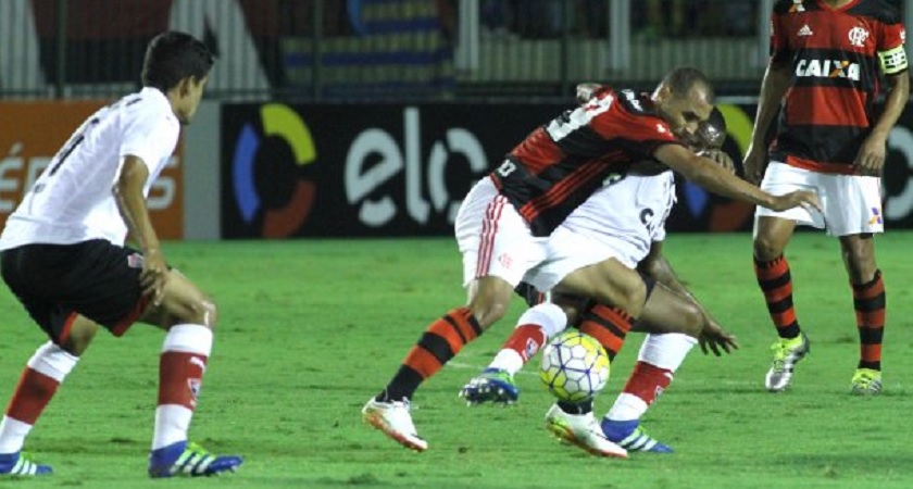 BRASILEIRÃO: Vitória é derrotado pelo Flamengo, em Volta Redonda