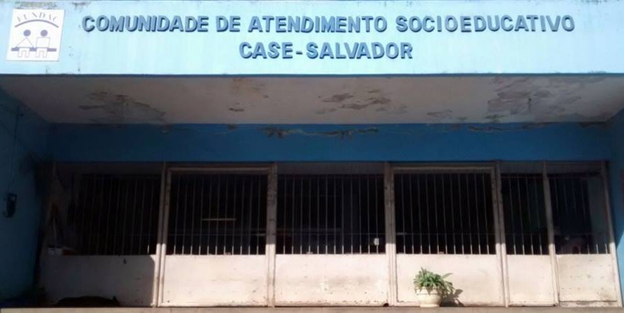 Seis menores infratores fogem da Case no bairro de Tancredo Neves