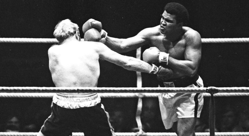 LUTO NO ESPORTE: Maior lenda da história do boxe mundial, Muhammad Ali morre aos 74 anos