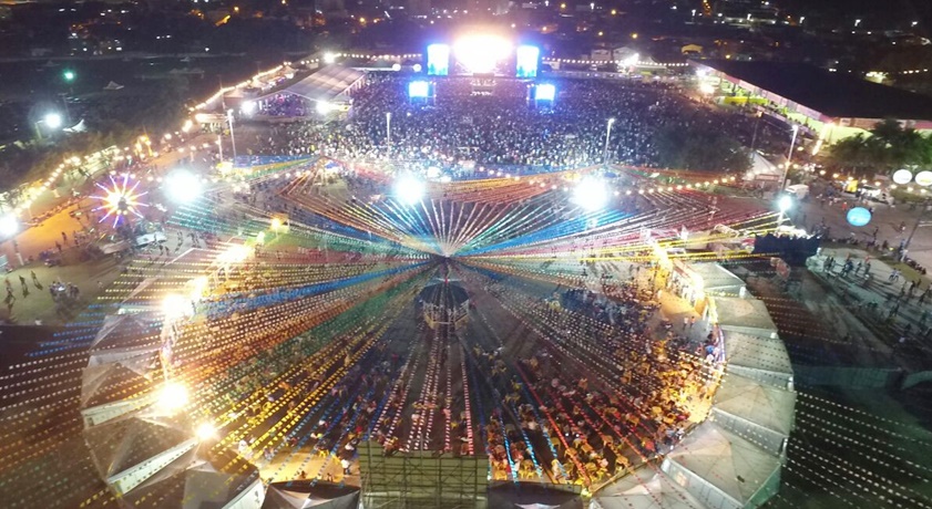 O São João na Bahia começou: Confira cinco momentos marcantes da primeira noite do Arraiá do Galinho 2016