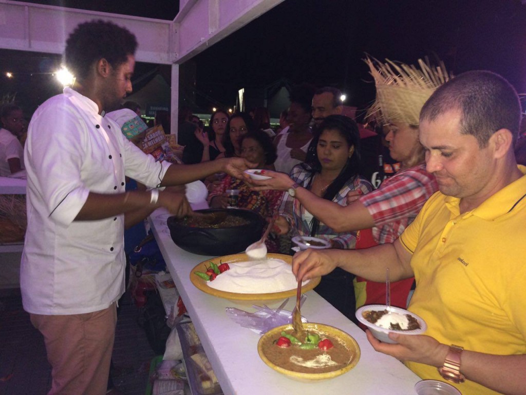 ARRAIÁ COM SABOR: Espaço gastronômico oferece pratos inspirados na festa junina