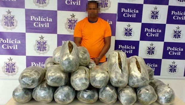 Taxista que foi preso com 31kg de maconha é liberado após erro em laudo pericial