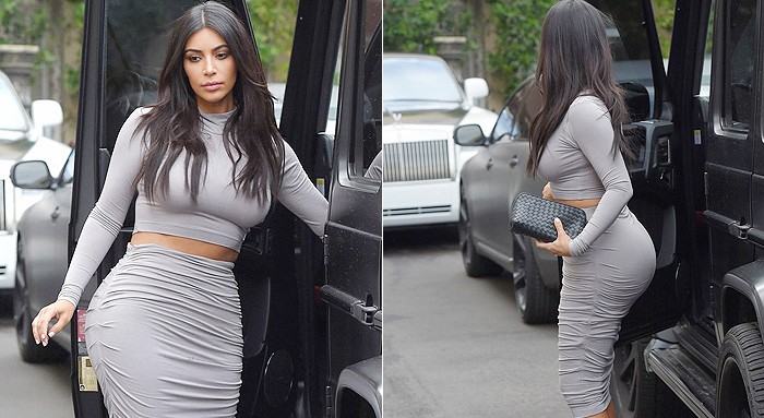 QUE GAFE!: Kim Kardashian é flagrada por paparazzi usando calcinha de enchimento