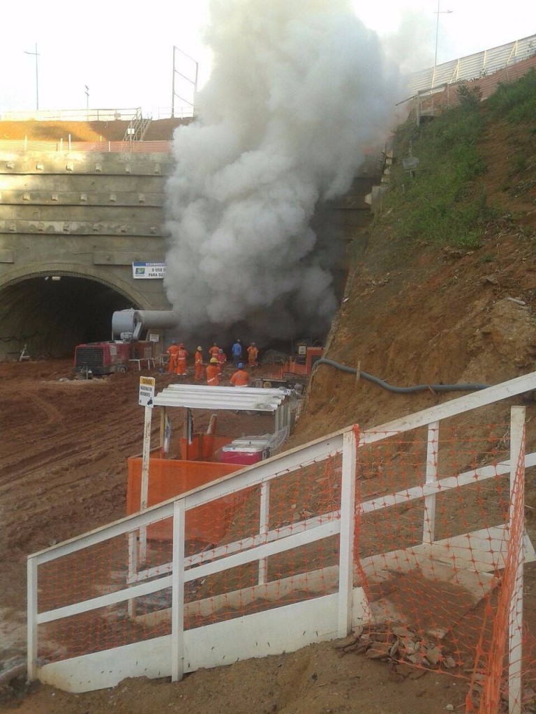 PUNIÇÃO: Após explosão, área de construção do túnel entre as Avenidas Gal Costa e Pinto de Aguiar é interditada