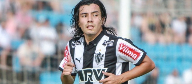 GRINGO NA TOCA: Vitória confirma contratação de Cárdenas, ex-Atlético Mineiro