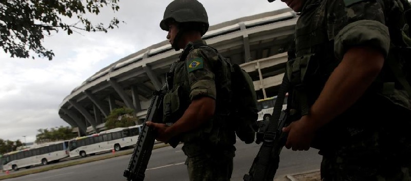 PREVENÇÃO AO TERROR: Dois mil agentes simulam segurança da abertura da  Rio-2016 no Maracanã