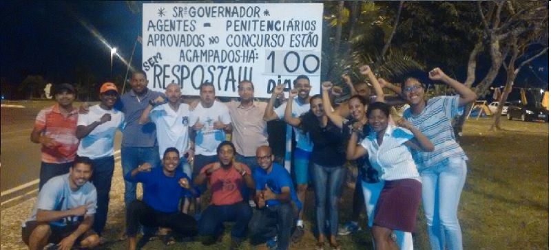 CEM DIAS DE ACAMPAMENTO: Agentes penitenciários paralisam atividades no Complexo da Mata escura