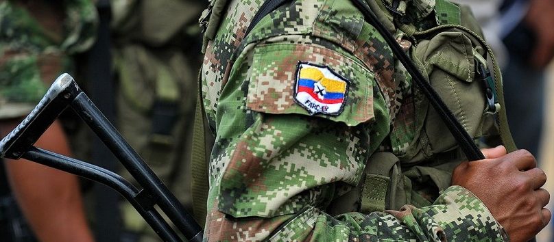 FIM DA GUERRA: Farc ratificam acordo de paz com governo da Colômbia