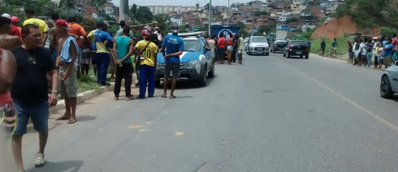 Três corpos são encontrados na manhã desta quinta, na Via Regional, em Cajazeiras 8