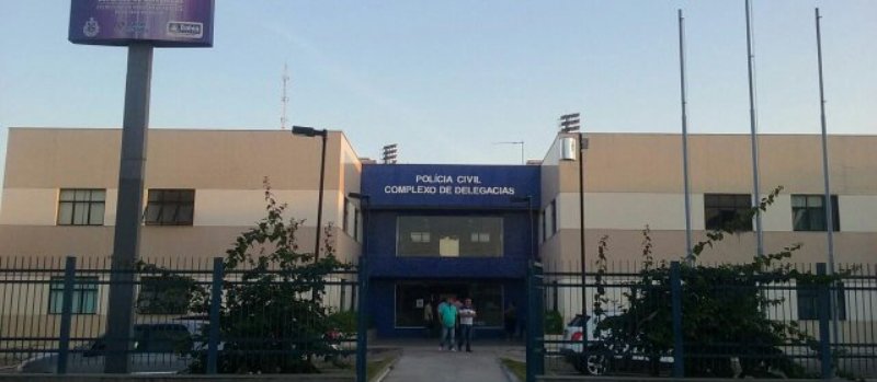 FEIRA DE SANTANA: Ex-namorada se apresenta à polícia e assume ter matado guarda municipal com facadas