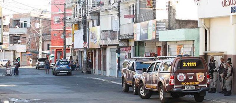 MOBILIDADE: Após tiroteio e protesto, ônibus seguem sem circular no bairro de Santa Cruz