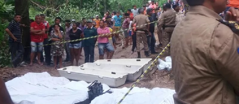 SANTA MARIA DO TOCANTINS: Dez pessoas morrem em desabamento de uma gruta; Entre as vítimas duas crianças