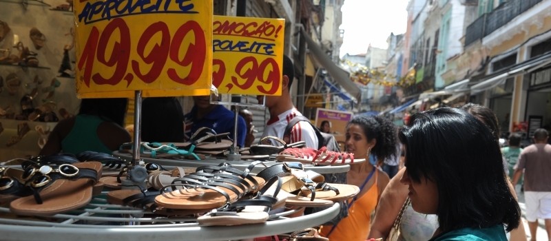 SEM ARMADILHAS: Economista lista dicas para compras durante a Black Friday