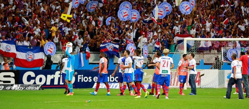 &#8216;PERAINDA&#8217;: Bahia rebaixa o Bragantino em jogo dramático, mas deixa o acesso para última rodada