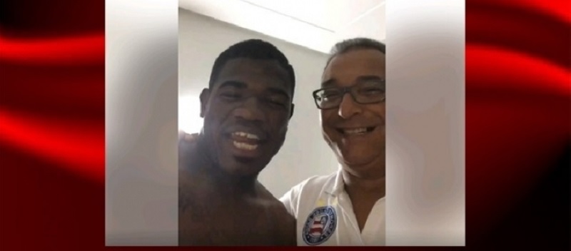 PIROU DE VEZ: Jogador &#8216;Feijão&#8217; xinga torcedor do Vitória e revolta rubro negros; Veja o vídeo