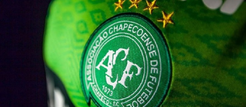 LUTO NO FUTEBOL: Famosos usam as redes sociais para lamentar a tragédia com a equipe Chapecoense