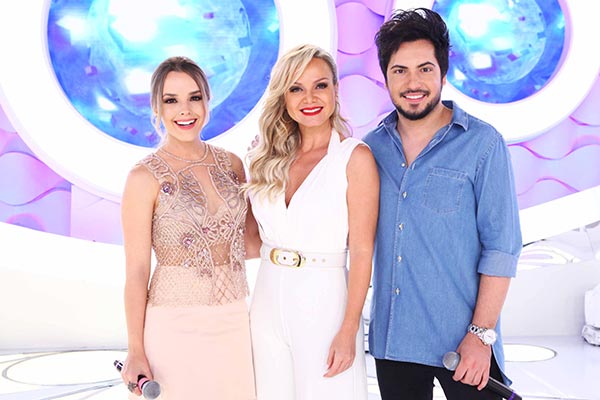 Thaeme &#038; Thiago e Naiara Azevedo participam do Programa Eliana neste domingo