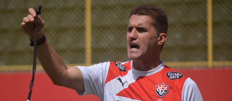 RECONSTRUÇÃO: Ex-Vitória, Vagner Mancini é o novo treinador da Chapecoense