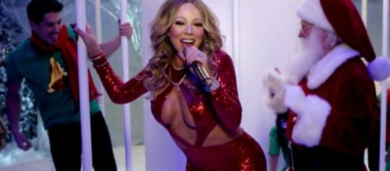 Em vídeo natalino, cantora Mariah Carey dubla sucesso natalino com o filho