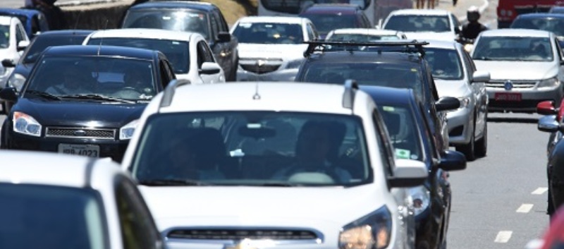 ATENÇÃO, MOTORISTA: Recadastramento de carros com placa de final 3 começa nesta quarta-feira