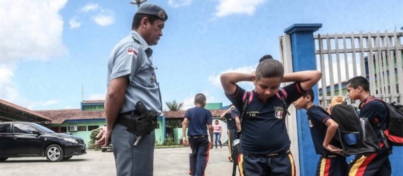 MEDO NA ESCOLA: 47,6% dos estudantes baianos consideram violenta a área da escola onde estudam