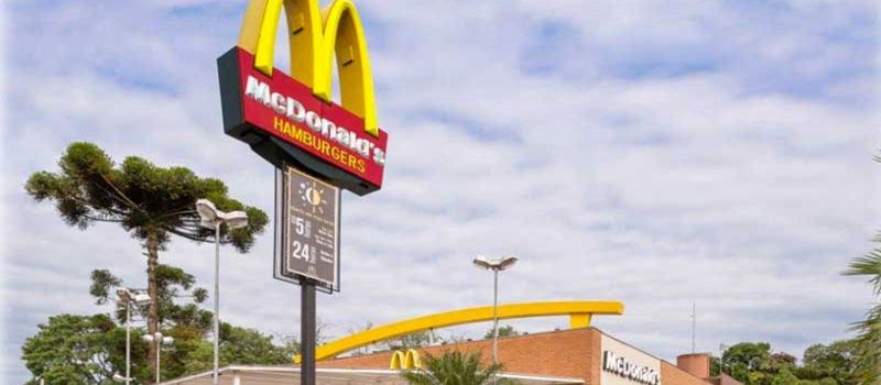 OPORTUNIDADE: Mc Donald&#8217;s fecha parceria com prefeitura para contratar moradores de rua