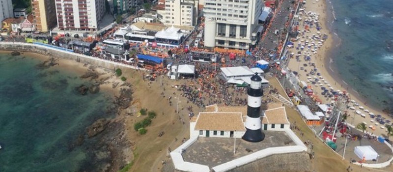 PROJETO DE LEI: Vereador propõe estátua de Dodô e Osmar no fim dos circuitos de Carnaval