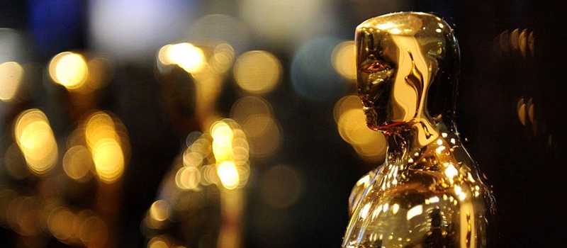 DEU RUIM: Filme errado é anunciado como vencedor do Oscar em evento com gafe histórica