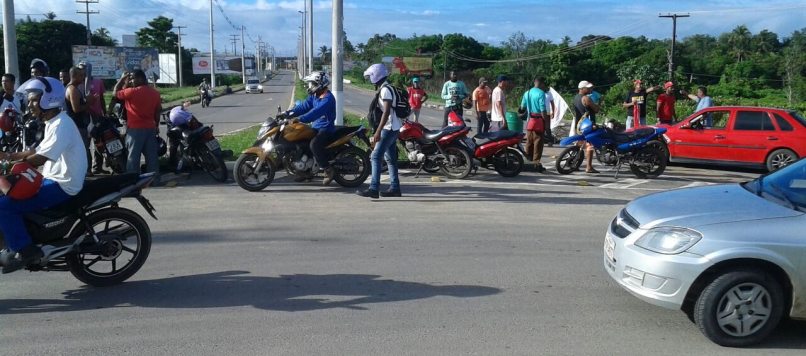 GREVE NO INTERIOR : Alagoinhas e Simões Filho amanhecem sem transporte público nesta sexta