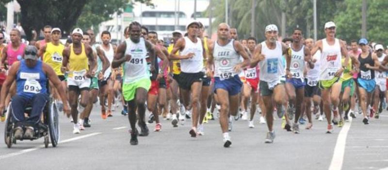 FBA premia os melhores do atletismo baiano de 2016 durante cerimônia