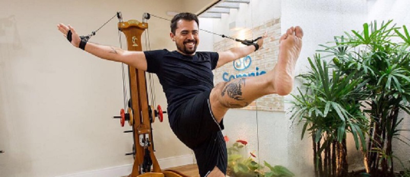 TREINO: Xand, atração do Arraiá do Galinho, se prepara para São João em aula de pilates