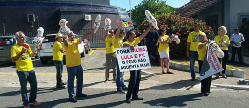 DE VERDE E AMARELO: MBL vai comemorar condenação de Lula no Rio Vermelho, reduto da esquerda