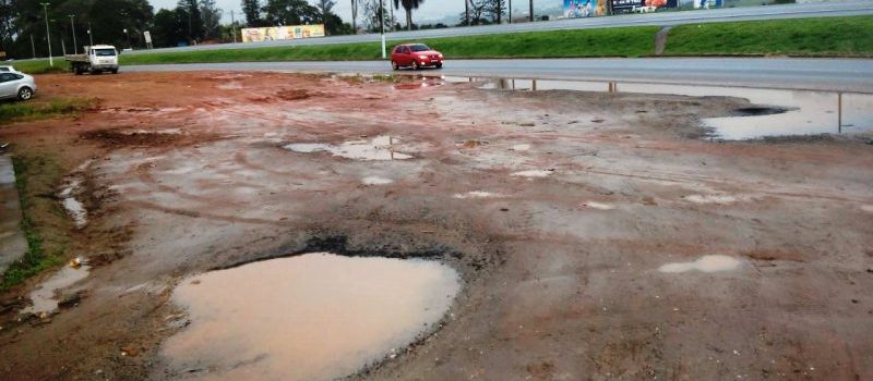 CHUVAS: Moradores sofrem com a falta de infraestrutura em Santo Antônio de Jesus