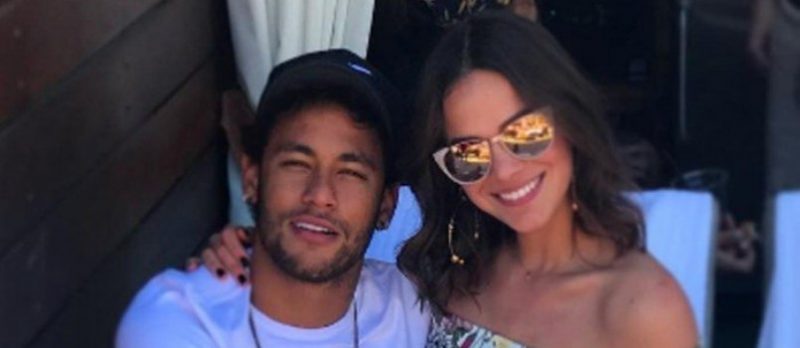 AMIGOS: Neymar publica foto parabenizando Bruna Marquezine pelos 22 anos; Veja