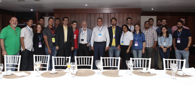 CAMPUS PARTY: Rui Costa discute implantação de escolas tecnológicas em encontro com jovens