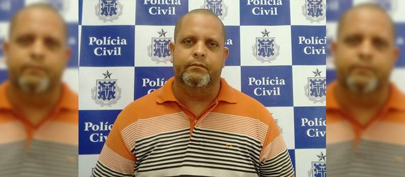 FALSÁRIO: Motorista é preso vendendo carteiras falsas da Polícia Civil em Salvador