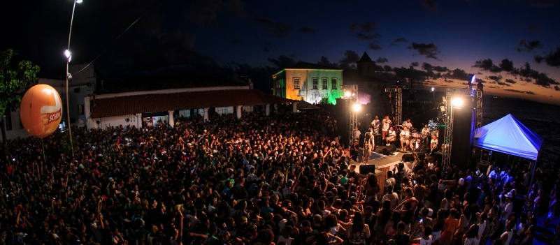 &#8220;Vamos Ver o Pôr do Sol&#8221;: Banda Jammil se apresenta de graça neste domingo no Humaitá