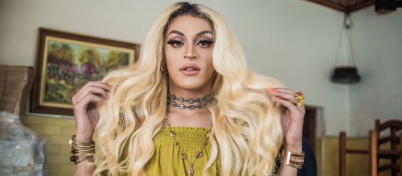 &#8216;VAI PASSAR MAL&#8217;: Pabllo Vittar mostra bumbum nas redes sociais e Internet vai à loucura; Foto