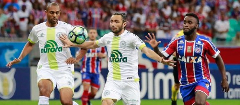 LONGE DA LIBERTADORES: Bahia decepciona e perde para a Chapecoense na Arena Fonte Nova