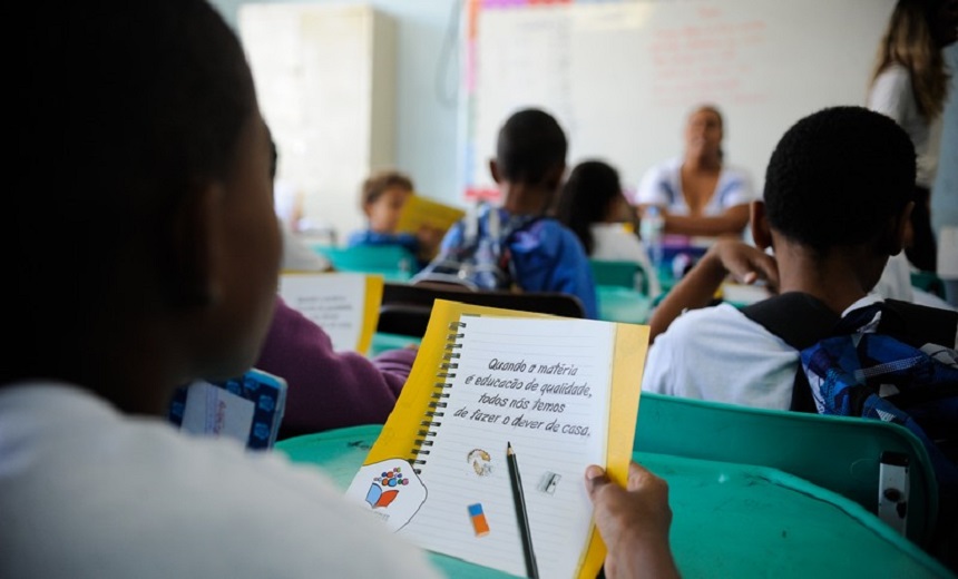 EDUCAÇÃO: Base Nacional Comum Curricular é aprovada e segue para homologação