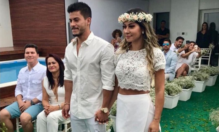 DISSERAM &#8216;SIM&#8217;: Mayra Cardi planeja evento surpresa e se casa com ator e Arthur Aguiar no Rio