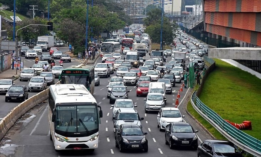 BALANÇO: Salvador tem média de 19 veículos roubados ou furtados por dia em 2017