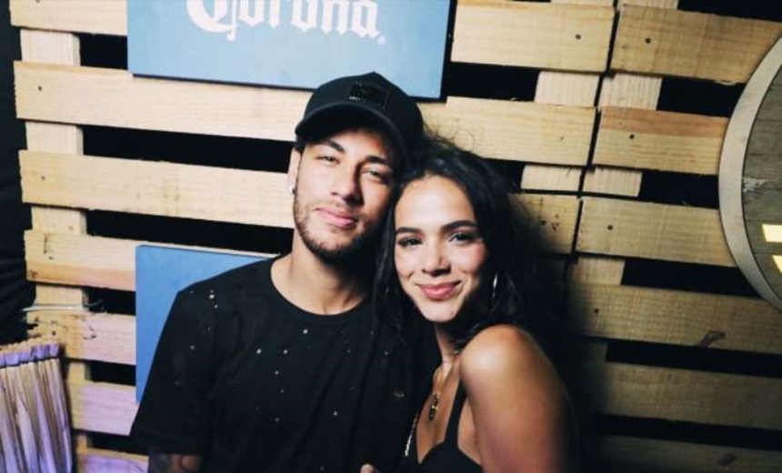 DE VOLTA: Neymar e Bruna Marquezine reatam namoro durante festa em Noronha