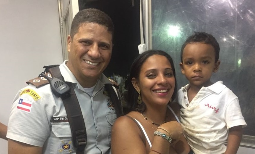 REENCONTRO: PM localiza mãe que se perdeu do filho durante queima de fogos da virada