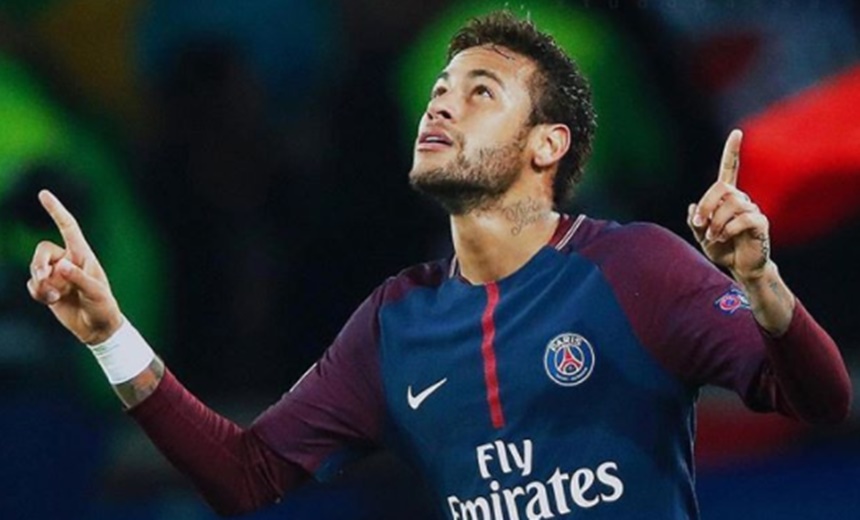 COM A BOLA TODA: Neymar é eleito o melhor brasileiro na Europa pela 3ª vez em quatro anos