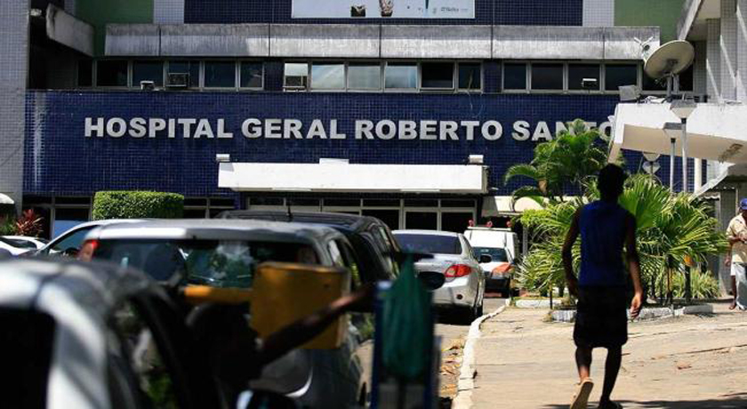 Banheiro é utilizado para guardar corpos no Hospital Roberto Santos