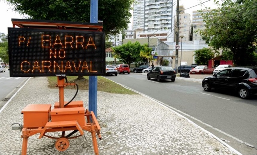 &#8220;TRÂNSITO LIVRE&#8221;: Transalvador cobra R$ 43,25 para motoristas trabalharem no Carnaval