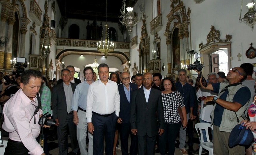 Igrejas do Bonfim e Conceição da Praia serão modernizadas, garante Rui Costa