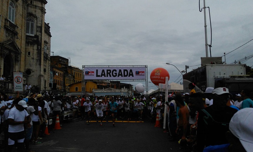 Corrida Sagrada dá início aos festejos da tradicional Lavagem do Bonfim